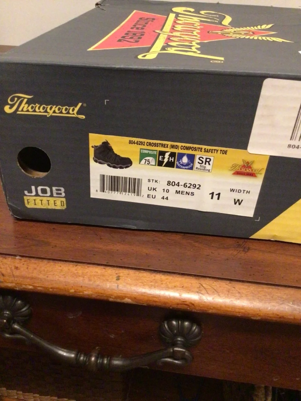 Thorogood Job Fitted Cross Trek slip resistant safety toe shoe SZ 11 W NIB